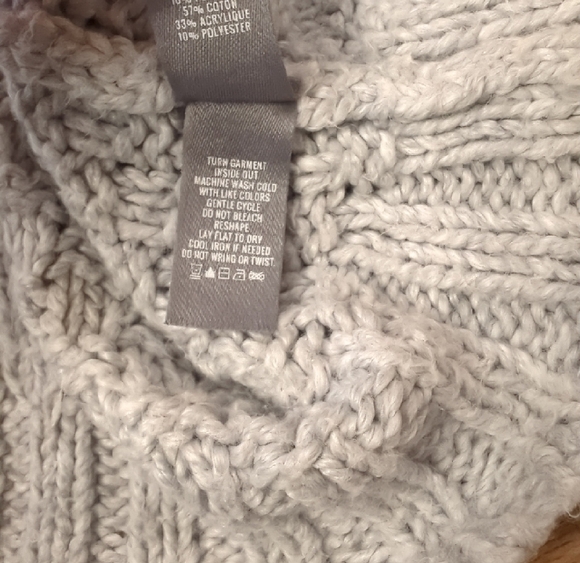 Aerie Light Gray Crew Neck Cable Knit Pullover Sweater, L - Picture 6 of 8